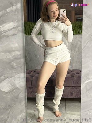 anny_huge_tits photo #17 photo n 17