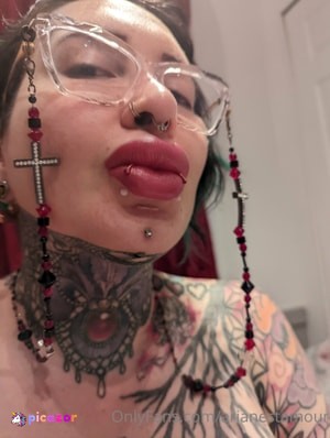 ariane-saint-amour photo #143 photo n 143