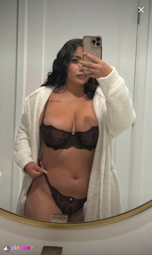 Karla Perez  - Image