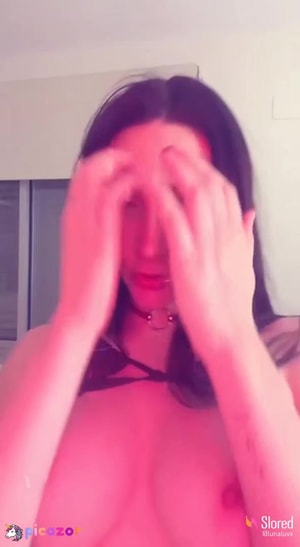 lunaluvx - Thumb