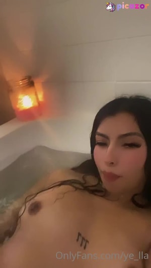 ye_lla video #1 photo n 1