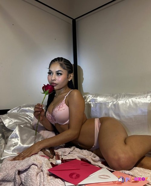 chxrrybombxo - Image