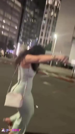 Daniela Valero - Thumb