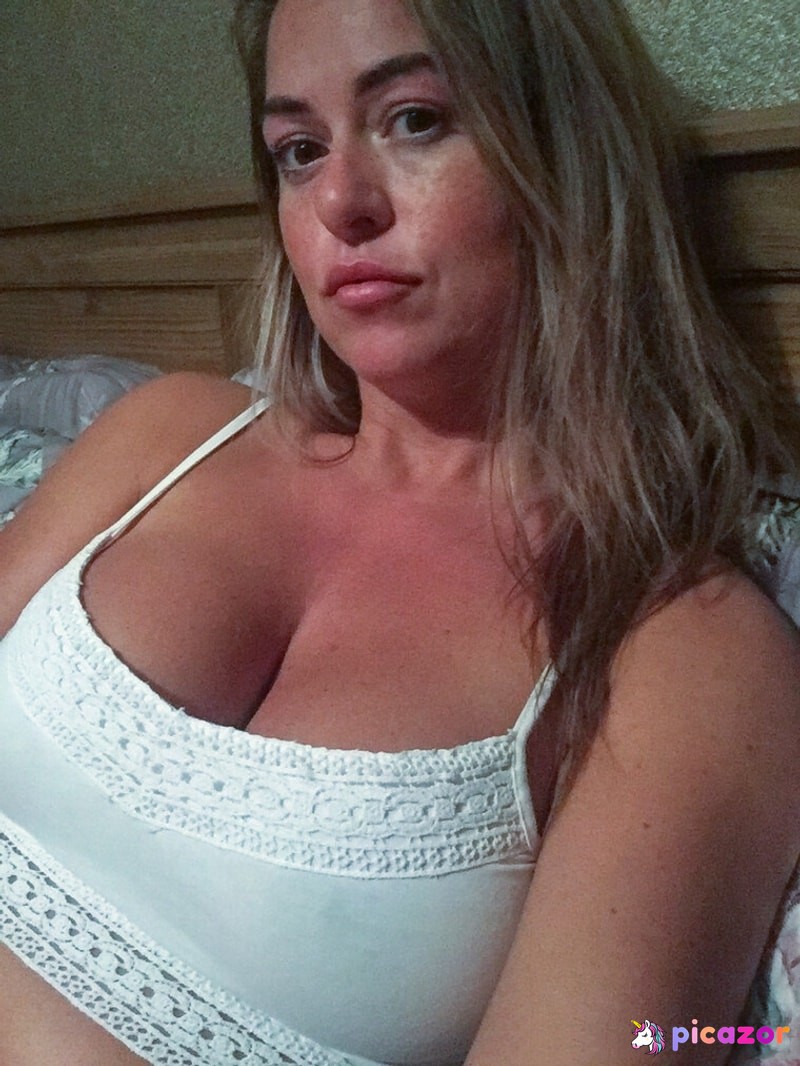 Karen Danczuk N19