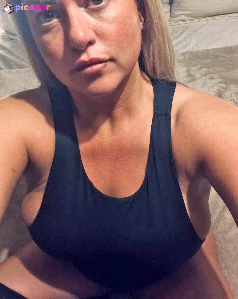 Karen Danczuk N403