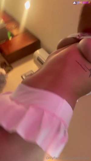 Sage Summers - Thumb