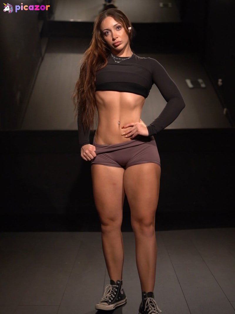 Delaney Short N13