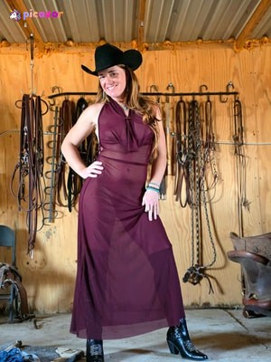 naughtyredfarmgirl photo #233 photo n 233