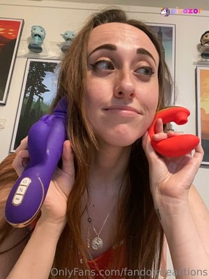 FandomReactions - Thumb