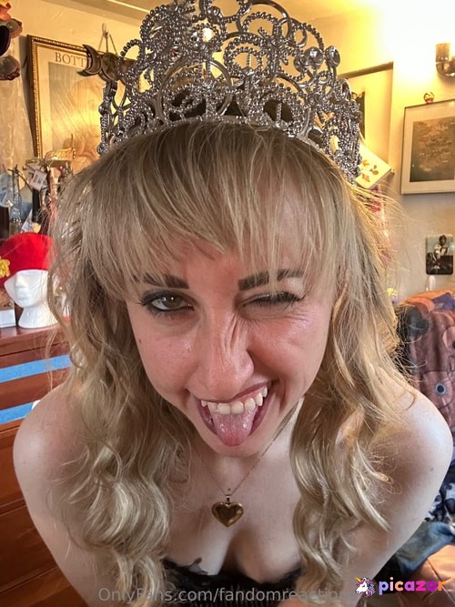 FandomReactions - Image