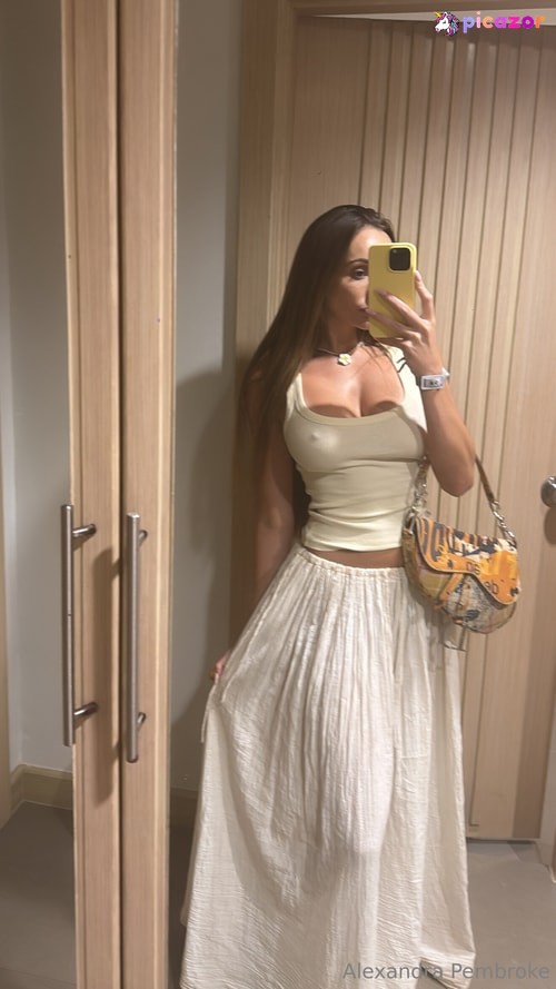 alexandrapembroke - Image