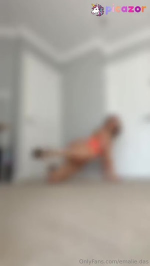 emalie-das video #114 photo n 114