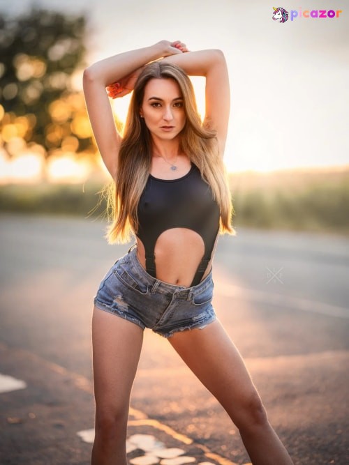 Larissa Schmiederer - Image