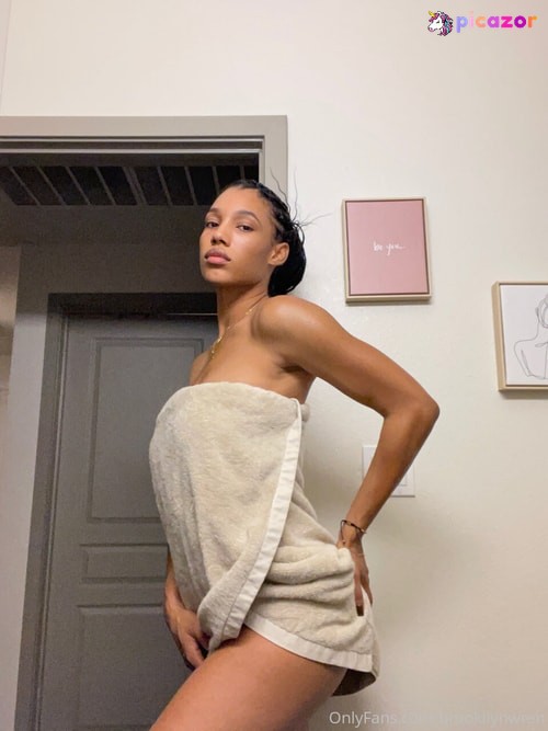 Brookliyn Wren - Image