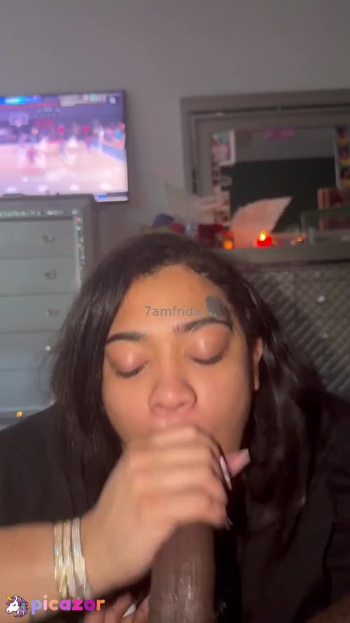 isssahoneey - Image