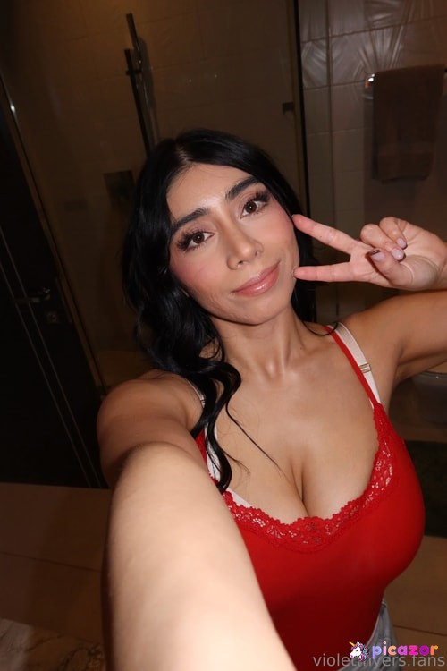 Violet Myers - Image
