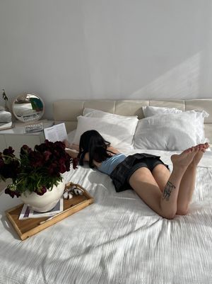 loonassoftfeet - Thumb
