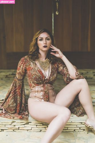 Carlotta Champagne  - Image