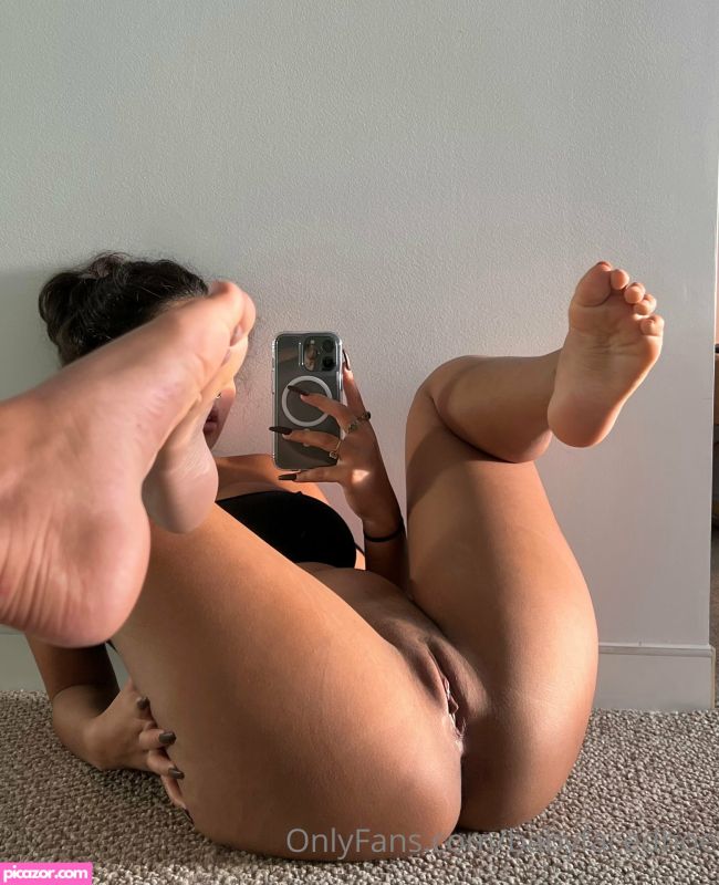 babyfacedhoe N727