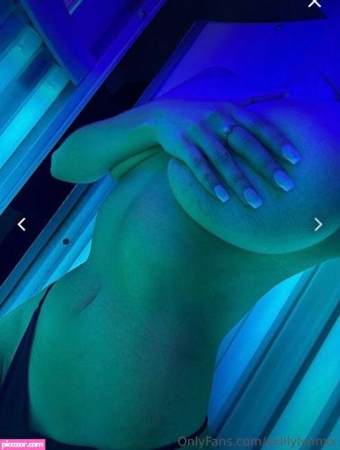 xxsarabrooksxx  - Image