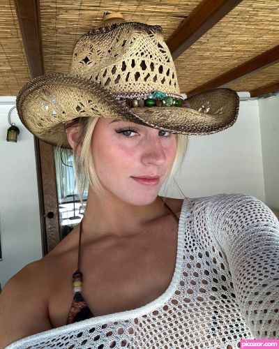 Annabel Lucinda - Image