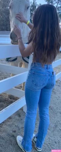 chloeparker6277  - Image