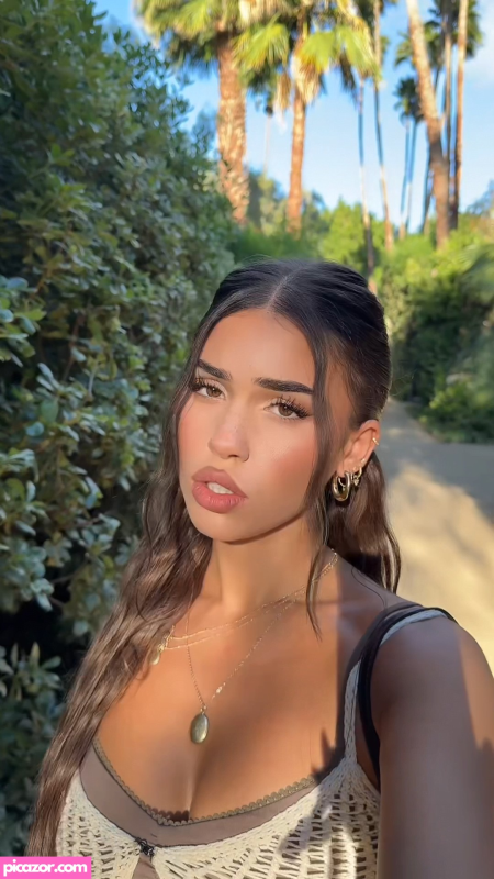Leah Halton N17