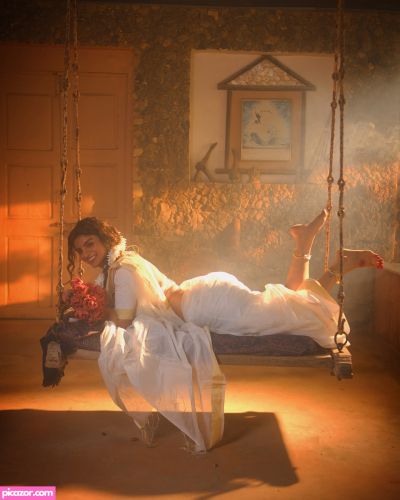 Anveshi Jain - Image