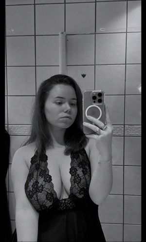 jana-kristina-heiland-1 photo #17 photo n 17