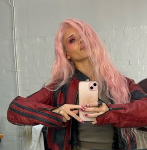 Nessa Barrett - Thumb