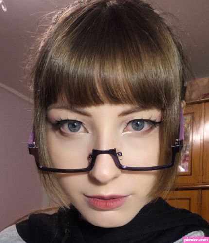 Kiki Glitter Cosplay - Image