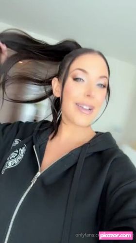 Angela White - Image