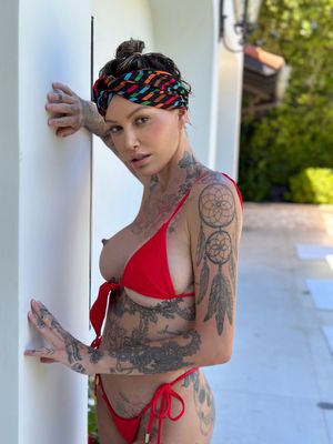 tina-louise photo #94 photo n 94