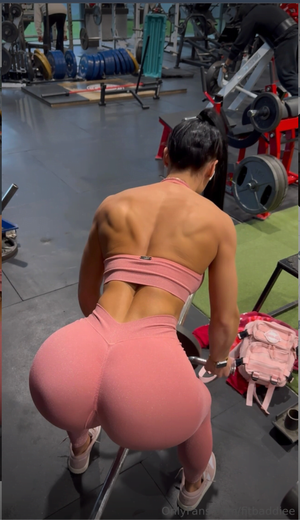 fitbaddiee-1 photo #2 photo n 2