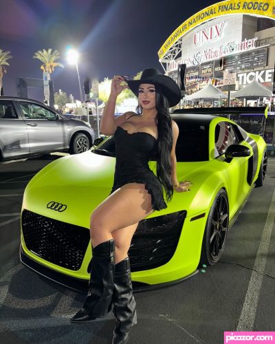 Nadia Khar - Image