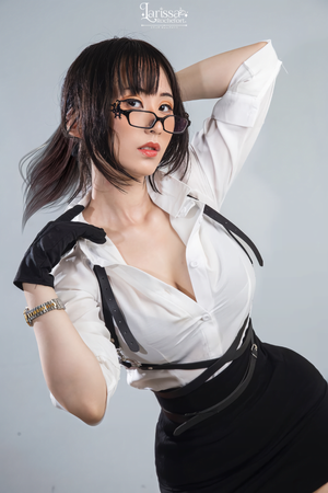 larissa-rochefort-1 photo #9 photo n 9