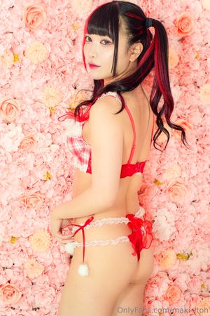 maki-itoh-1 photo #121 photo n 121
