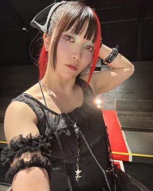 maki-itoh-1 photo #104 photo n 104