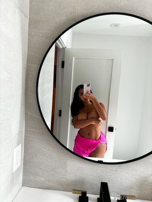 Yasmine Lopez N40