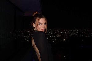 Alissa Violet - Thumb