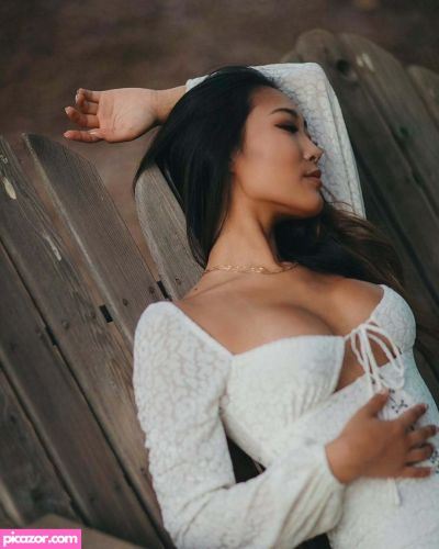Stephanie Ro - Image