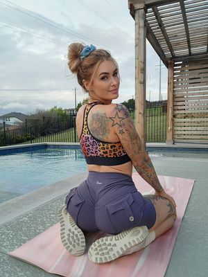 Laura Lux N68