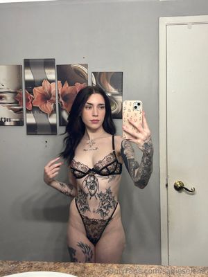 Sadie Eden N1