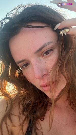 bella-thorne photo #774 photo n 774