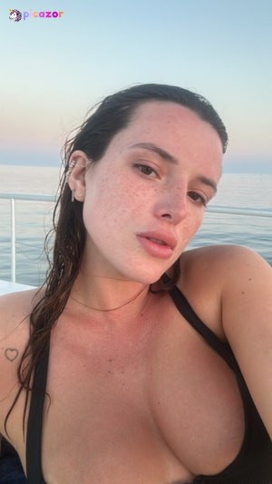 bella-thorne photo #772 photo n 772