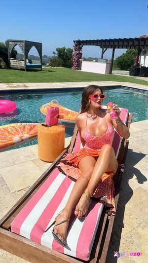 bella-thorne photo #808 photo n 808