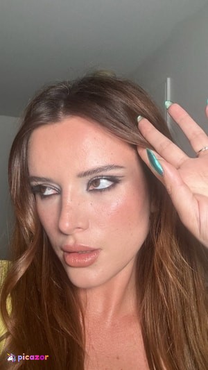 bella-thorne photo #738 photo n 738