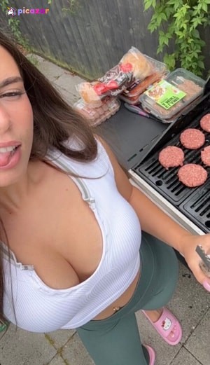 Lauren Alexis - Thumb