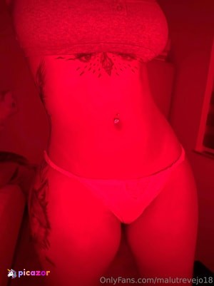 malu-trevejo photo #1920 photo n 1920