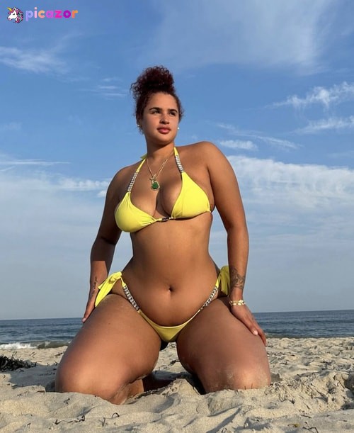 Janae Girard - Image